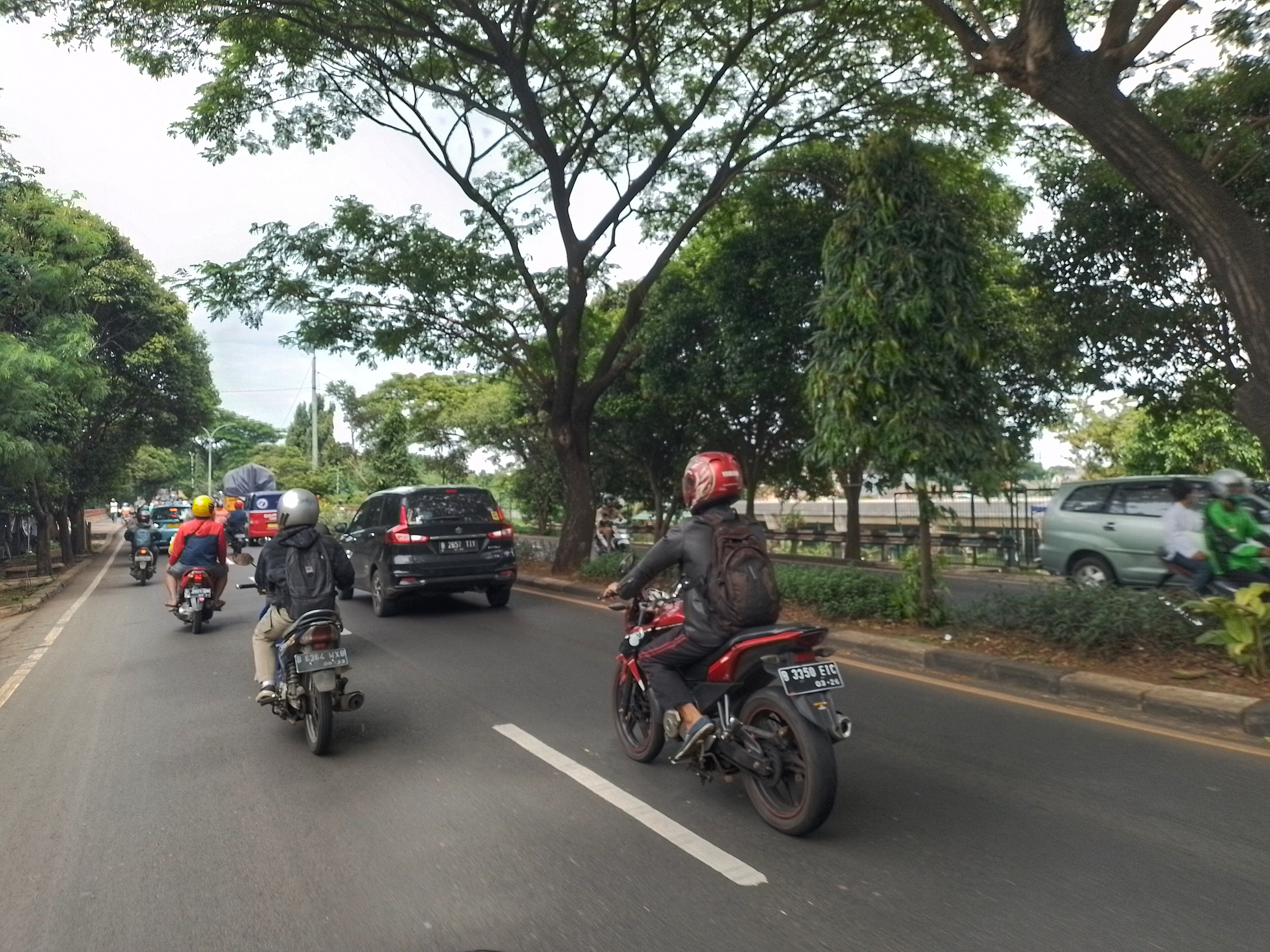 Jalan Ir. H. Djuanda, Depok, salah satu kota penyangga Jakarta