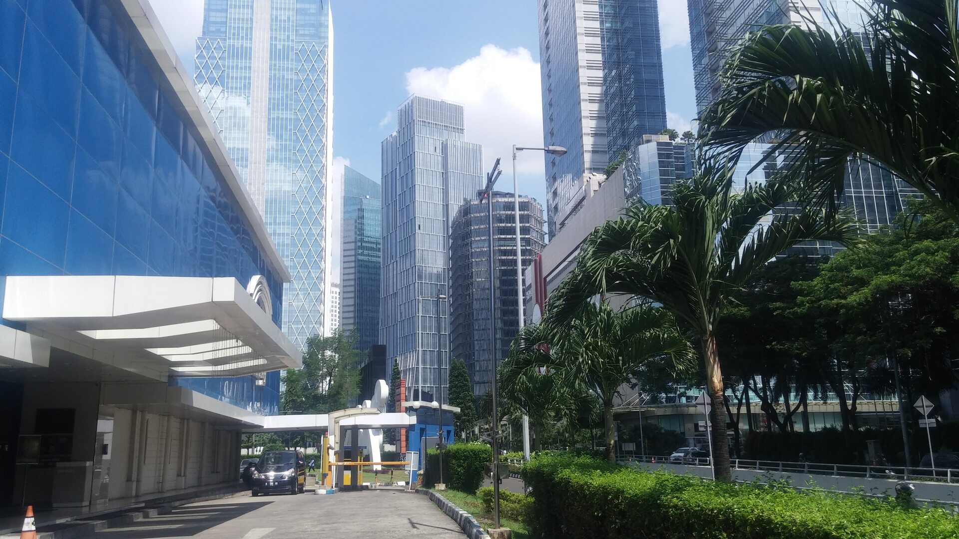 Gedung-gedung di kawasan SCBD Jakarta.
